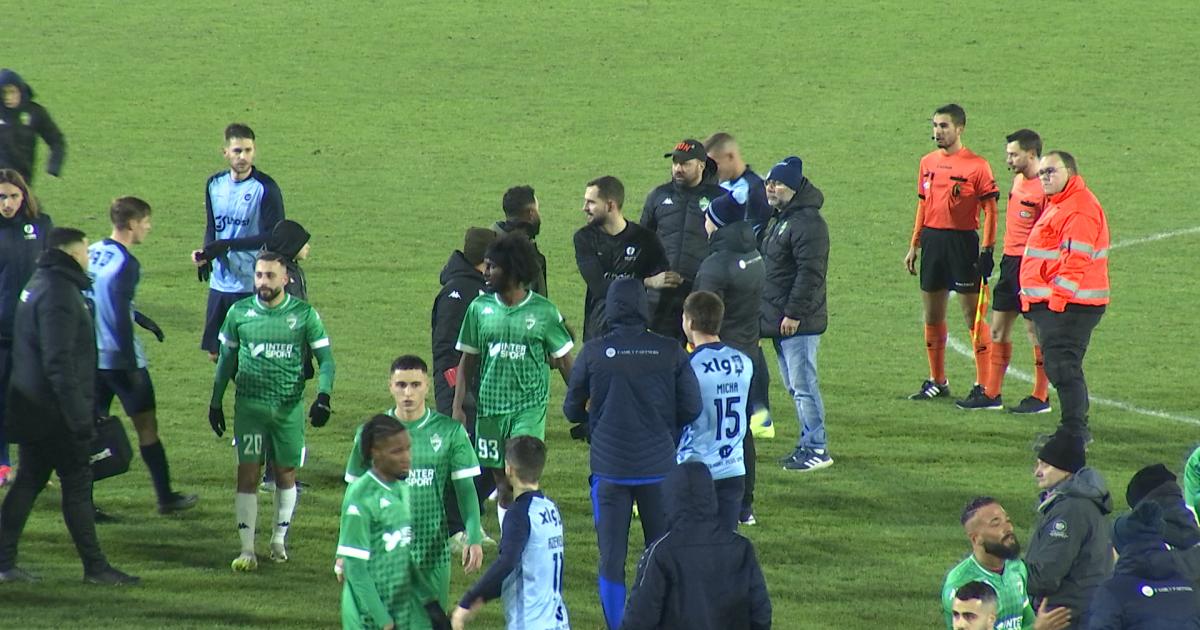 D2 Amateurs : La Louvière Centre A Mené Une Mi-temps Face Au Second ...