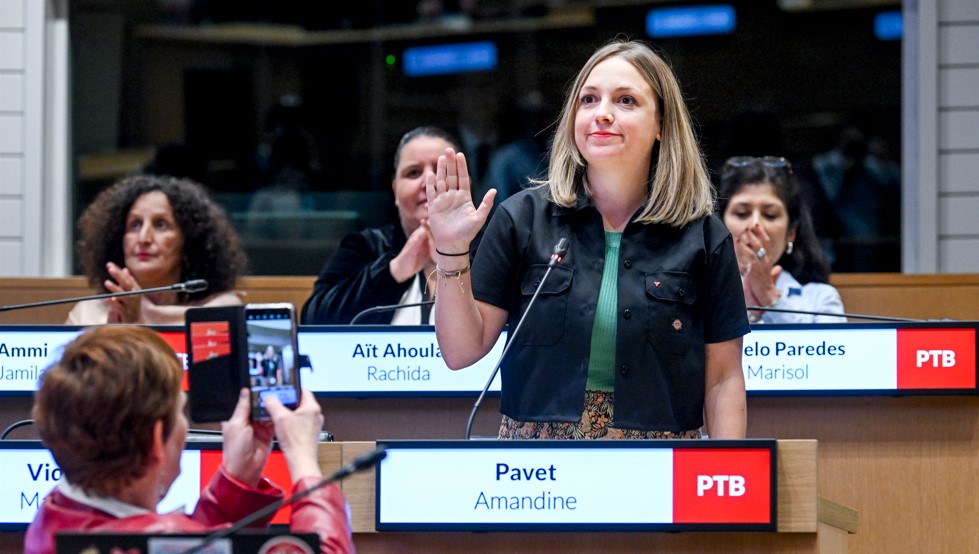 Parlement FWB : Amandine Pavet désignée cheffe de groupe PTB