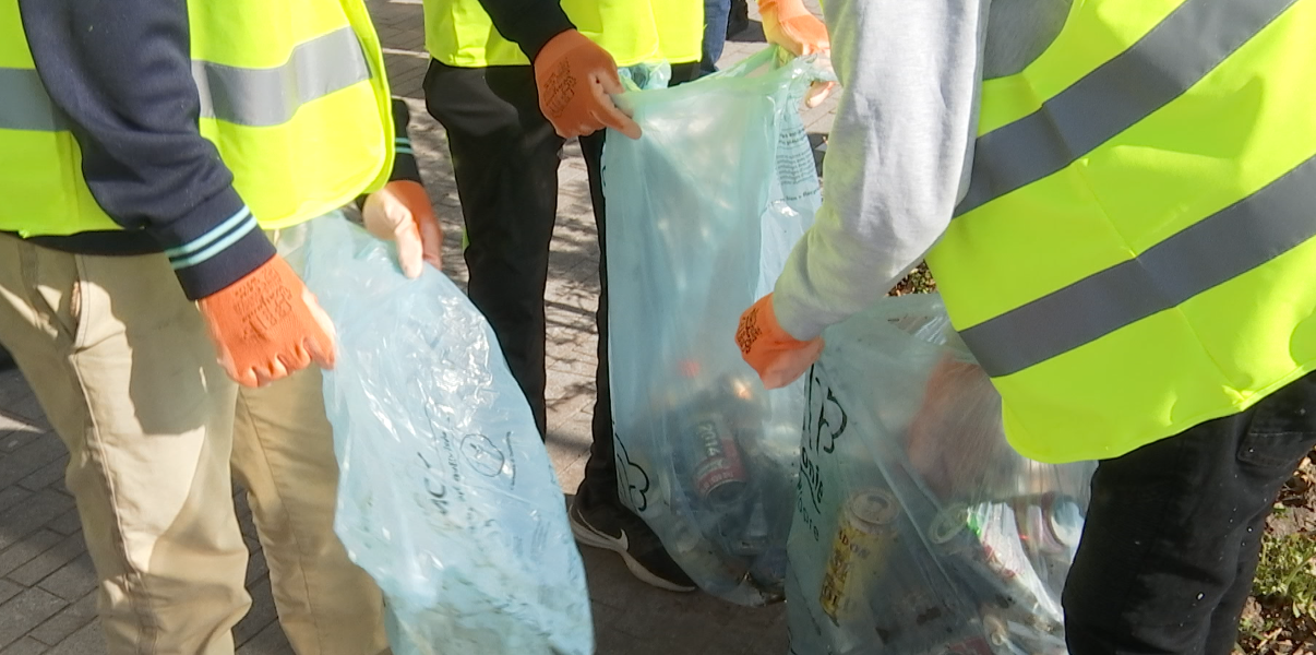 Environnement : quatre communes du Centre participent au Marathon de la Propreté