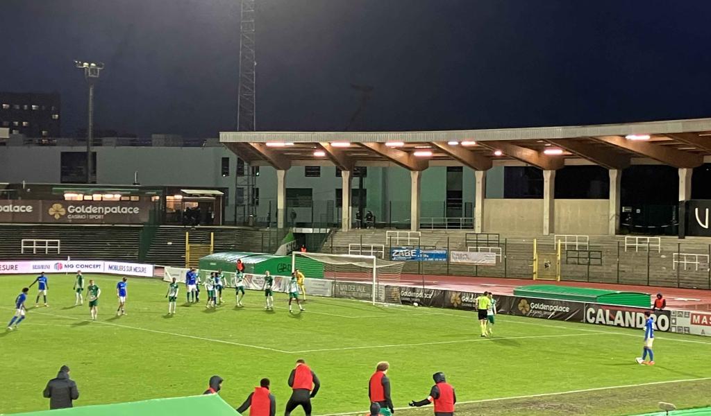 La RAAL La Louvière bat les espoirs de Genk