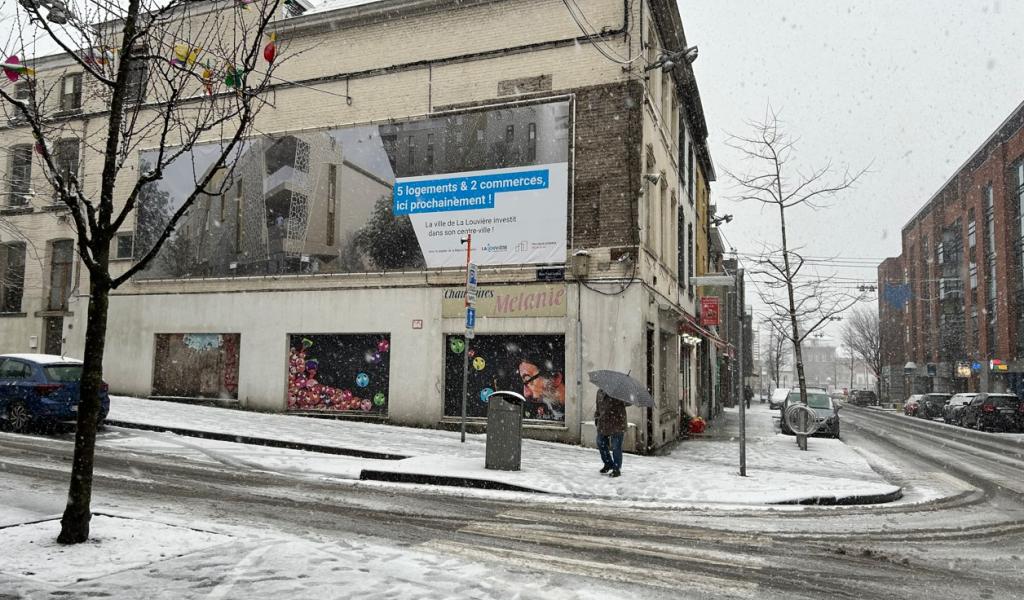 La Louvière : un bâtiment alliant logements et commerces à la place de la boutique "Chaussures Mélanie"