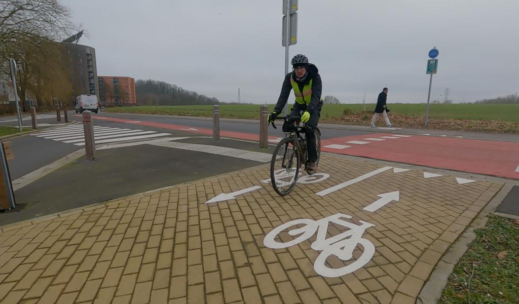 La Louvière: des raccourcis cyclables hors de la circulation