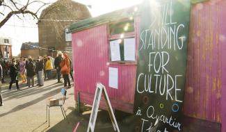 La Louvière : les artistes encore debout pour défendre la culture !