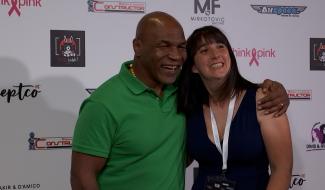 Mike Tyson a ravi le Louvexpo