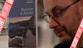 Wow! Le premier roman de Pascal Lorent