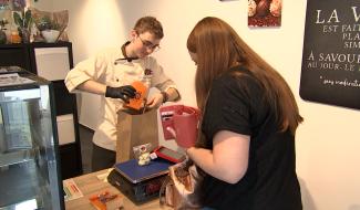 Binche : Nolann Dauby ouvre sa deuxième chocolaterie