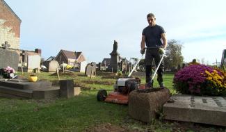 Maurage : Un cimetière entre passion et entretien