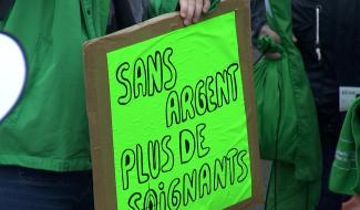 Non marchand : mobilisation en front commun syndical