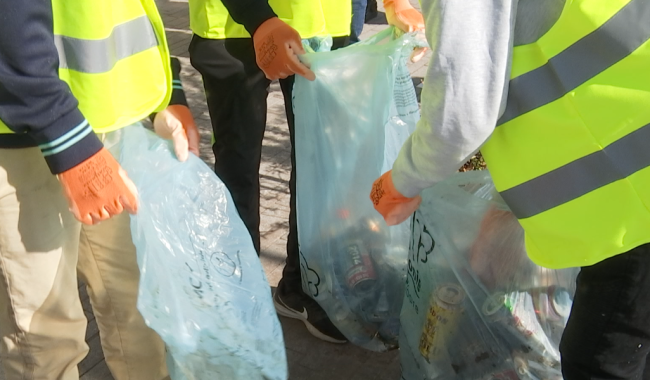 Environnement : quatre communes du Centre participent au Marathon de la Propreté