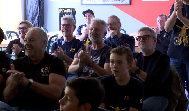 Le fan club hennuyer de Remco Evenepoel grandit